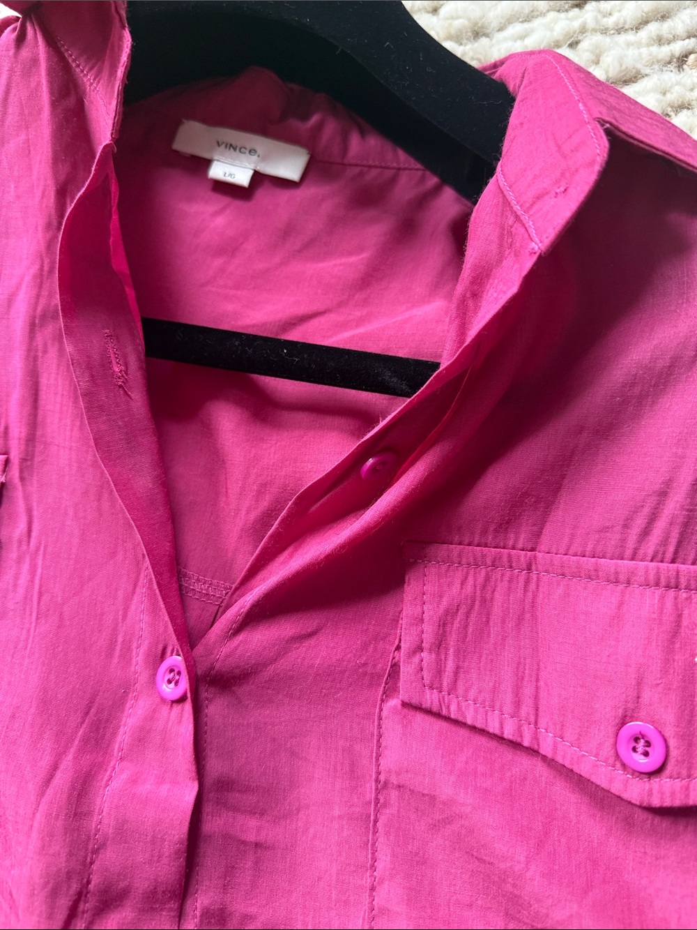 🩷 Vince Button-Front Short Sleeve in Magenta - Picture 3 of 3